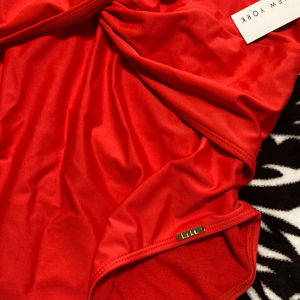 Stylish Red One-Piece Swimsuit - Picture 2 of 5